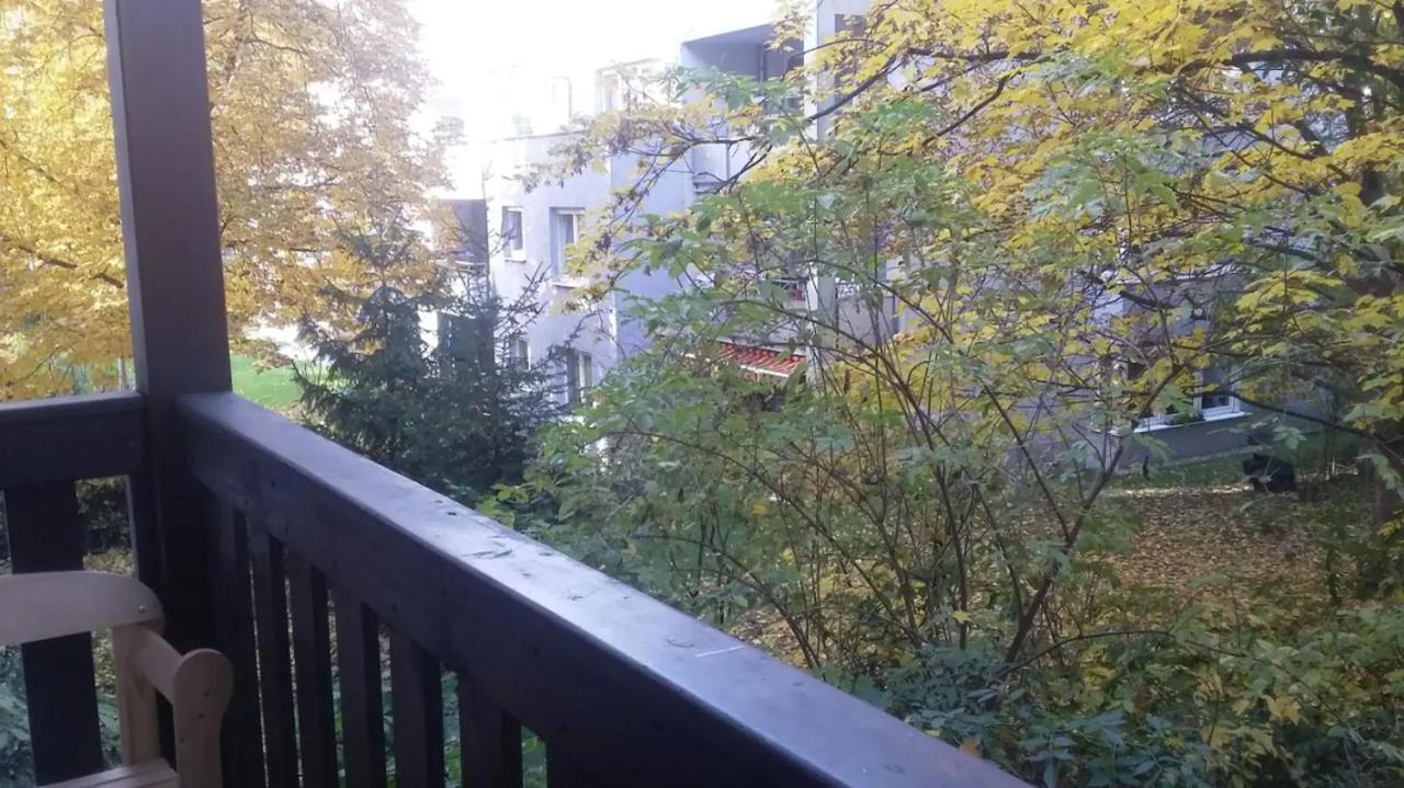 Gemütliche Mit Balkon - Südplatz Nur 2 Minuten Entfernt * Leipzig